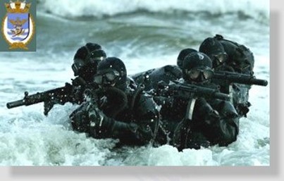 Mergulhadores de combate da Marinha do Brasil.